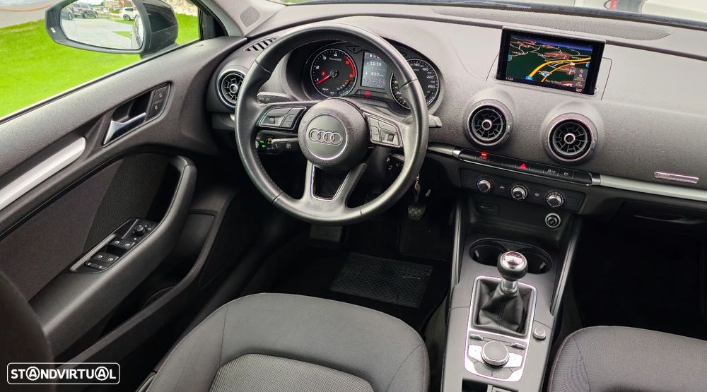 Audi A3 Sportback 1.6 TDI - 12