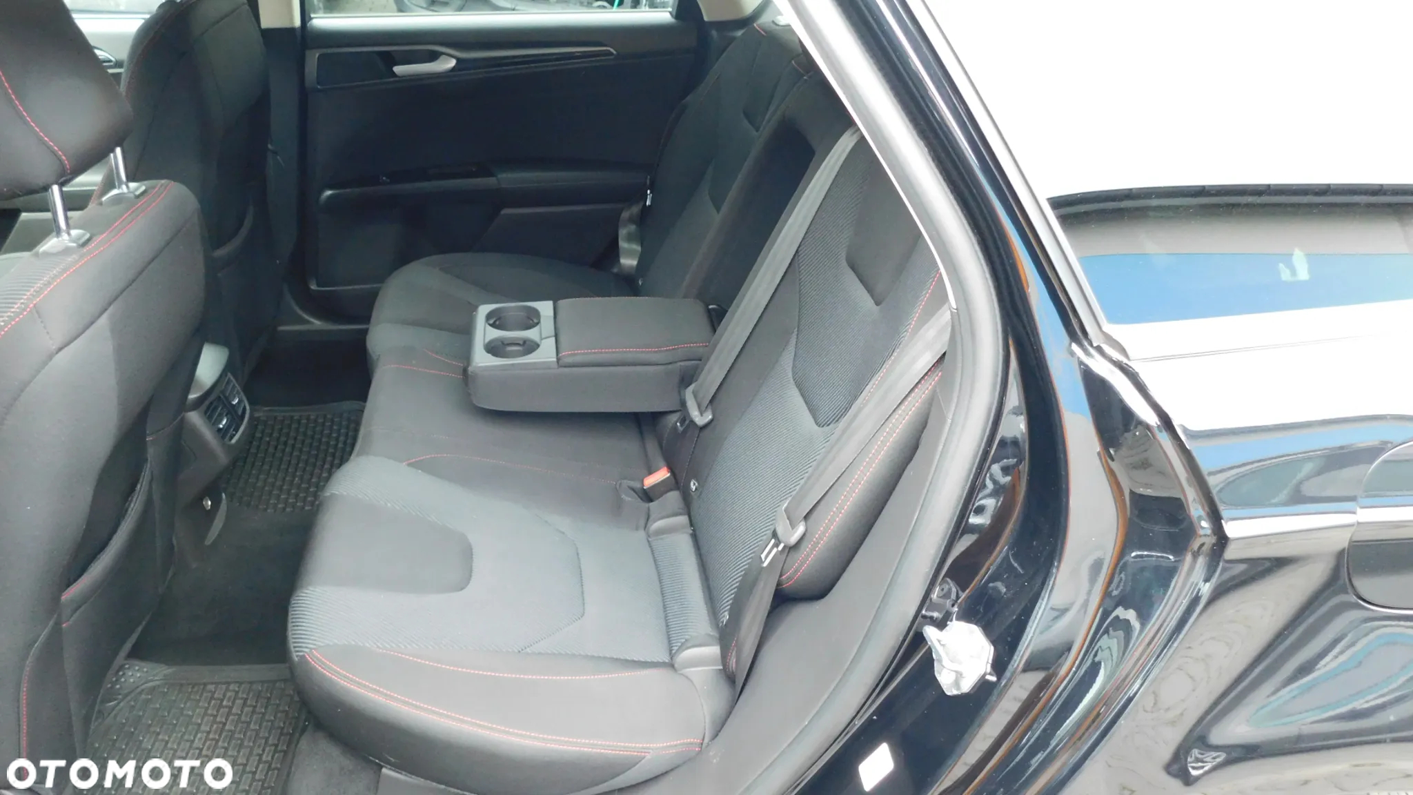 Ford Mondeo 2.0 EcoBlue ST-Line Plus - 14