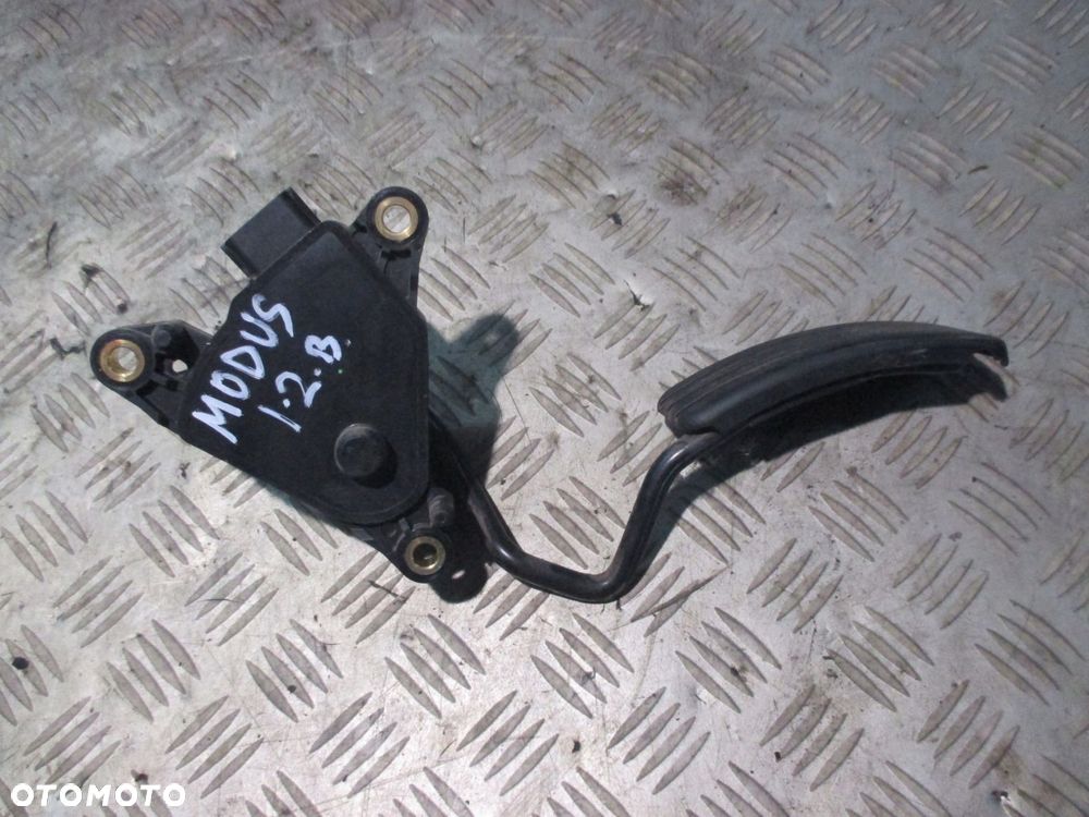 PEDAŁ GAZU RENAULT MODUS 1.2 8200139319 - 1