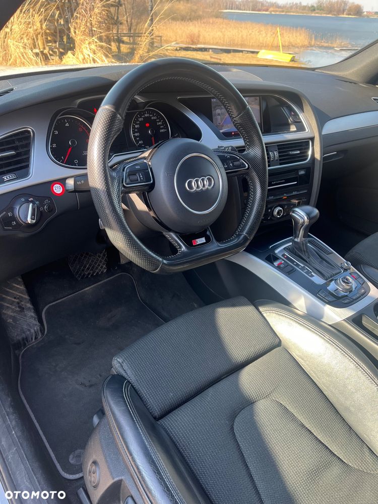 Audi A4 Avant 2.0 TDI Multitronic - 9