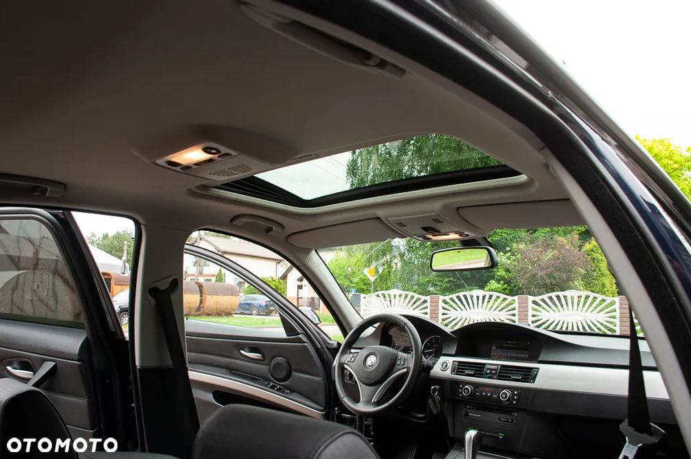 BMW Seria 3 - 30