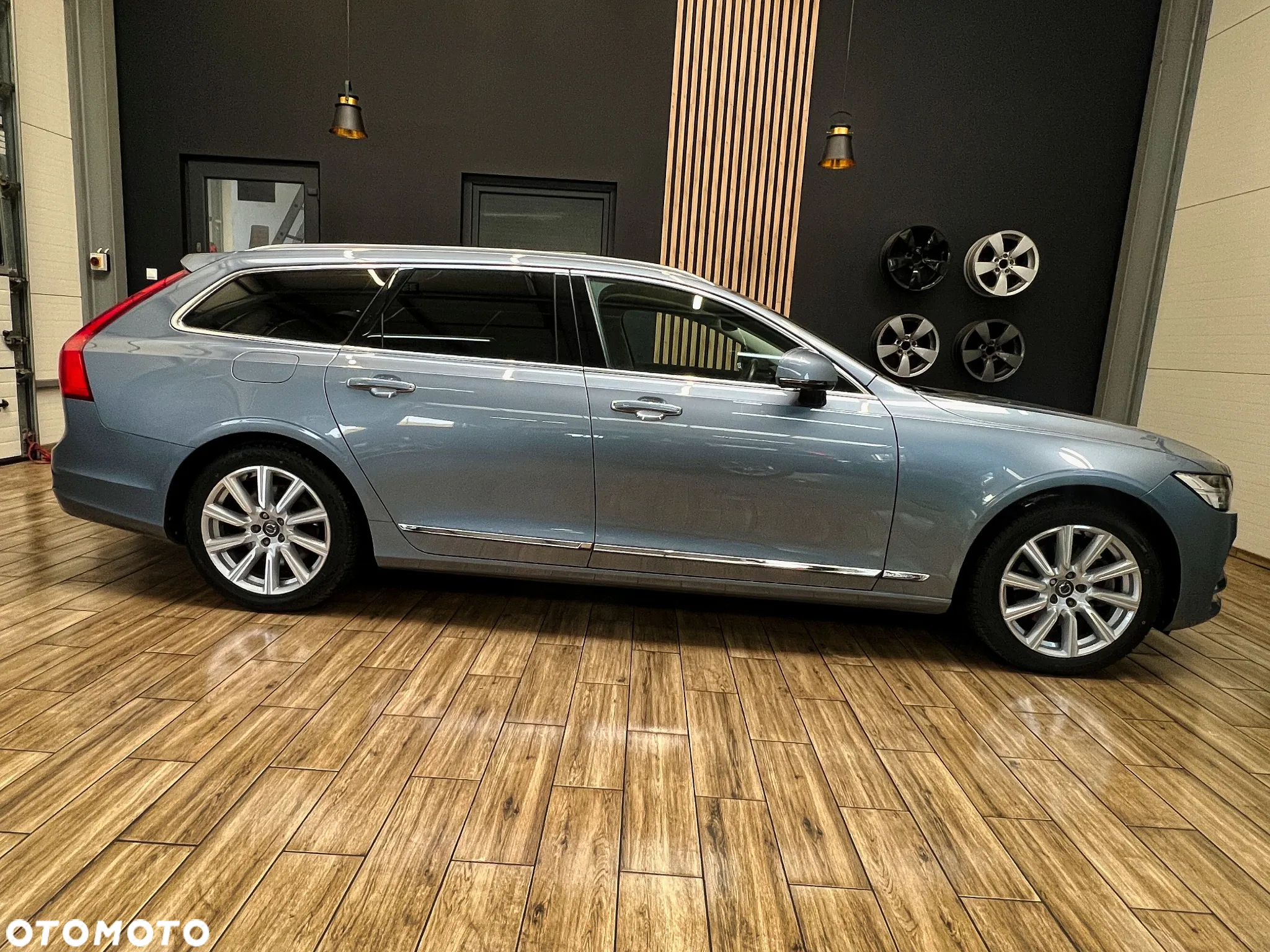 Volvo V90 D5 AWD Geartronic Inscription - 6