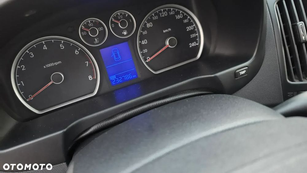 Hyundai i30 1.4 Comfort EU5 - 23