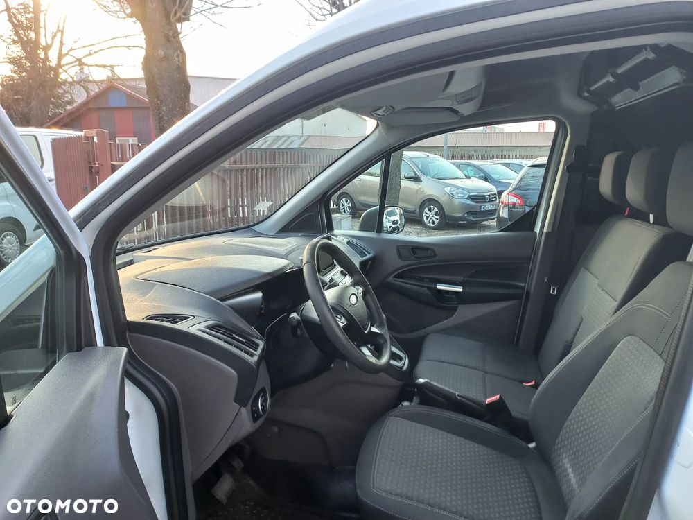 Ford Transit Connect - 15