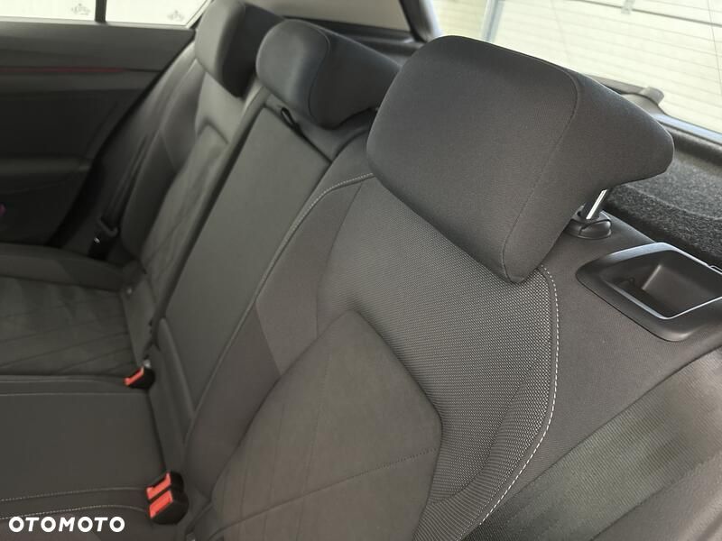 Volkswagen Golf 1.5 TSI EVO Style - 20