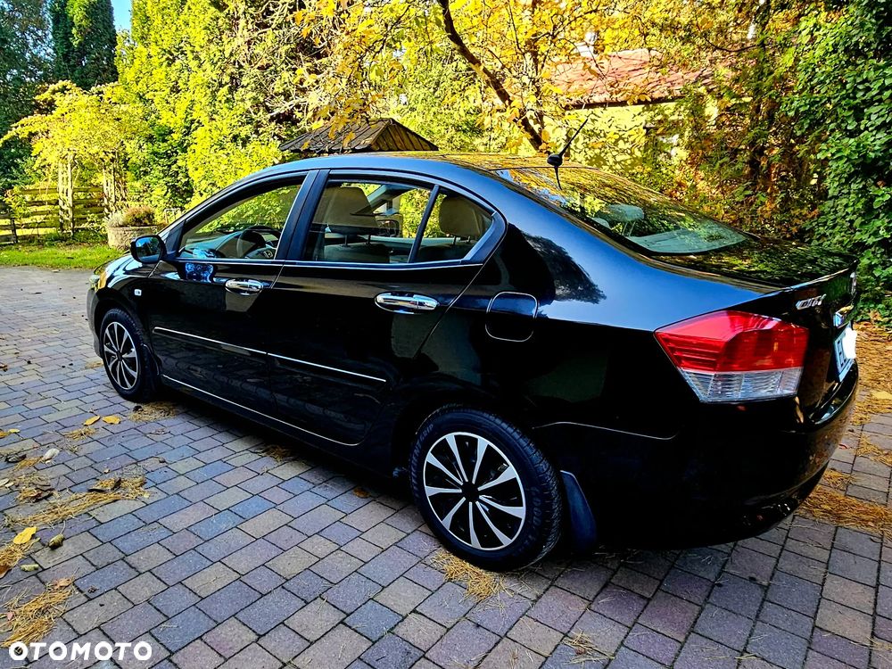 Honda City - 4
