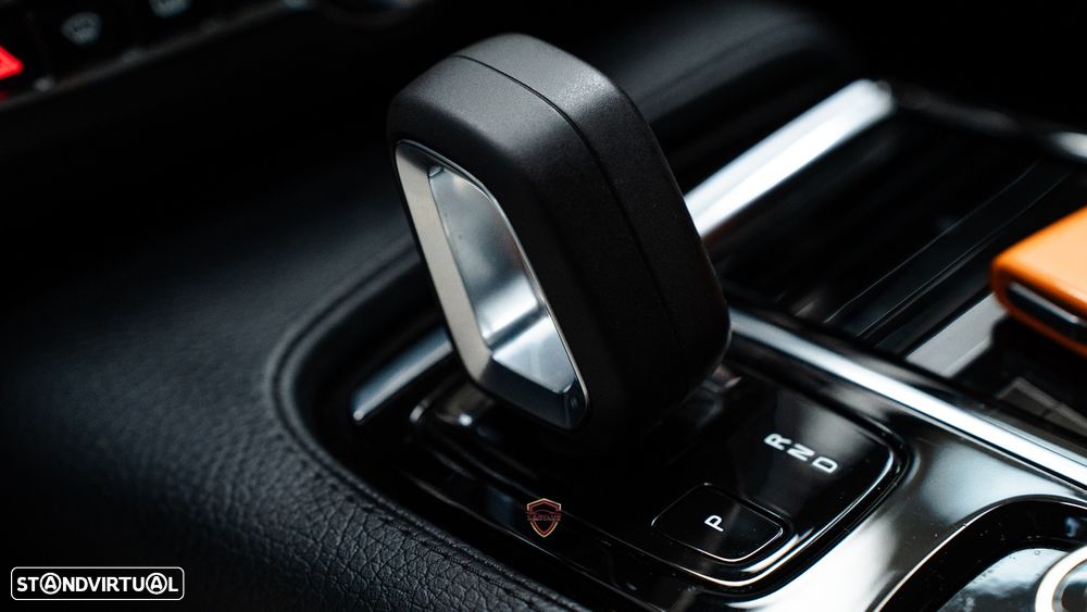 Volvo V90 2.0 T6 PHEV Inscription AWD - 37