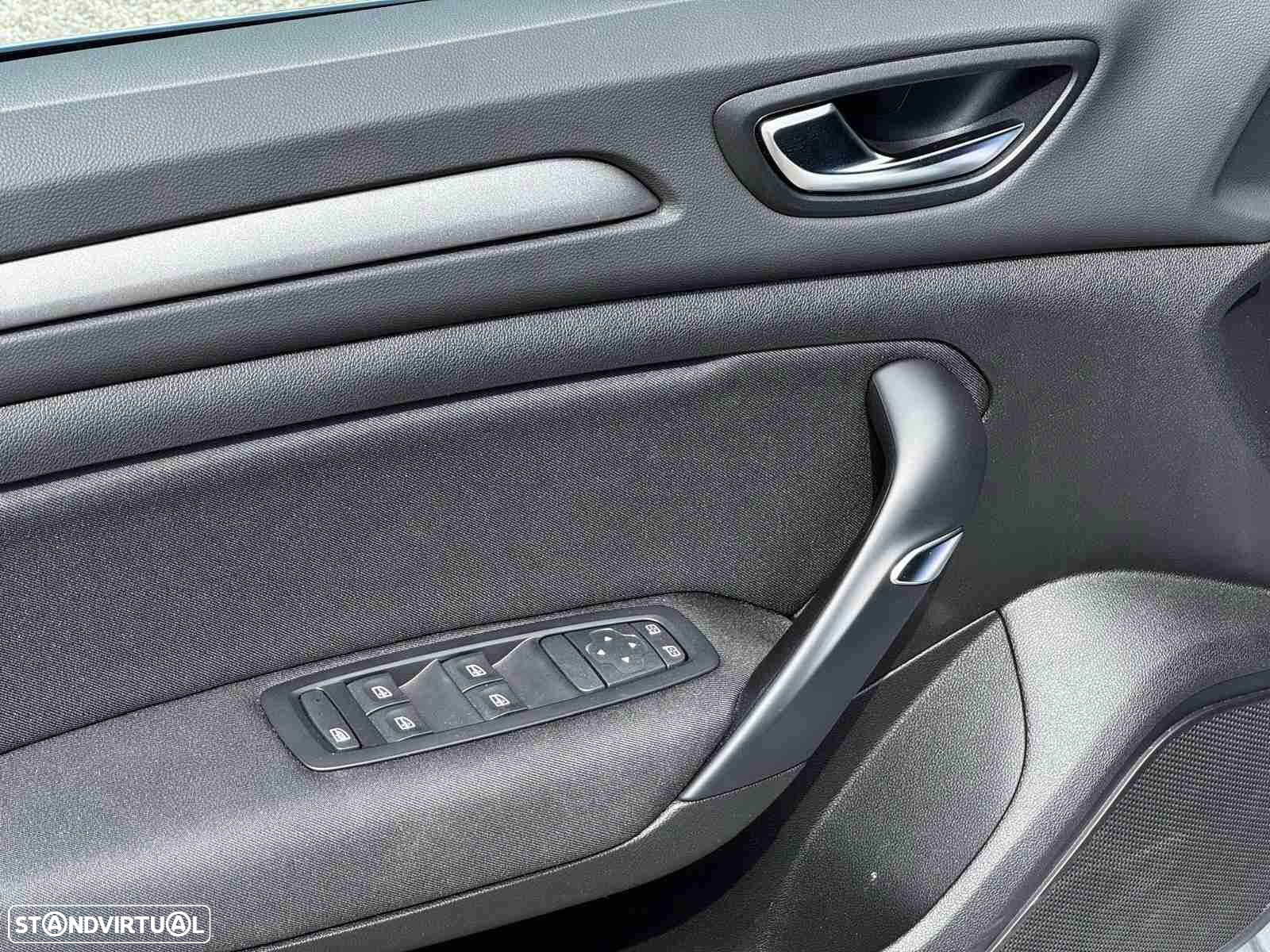 Renault Mégane 1.5 Blue dCi Equilibre EDC - 7