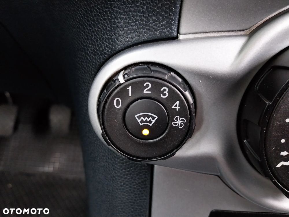 Ford Fiesta 1.25 Champions Edition - 14