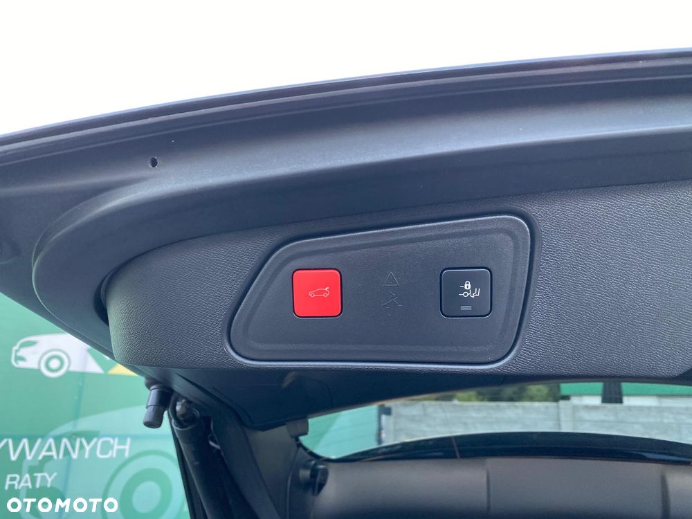 Peugeot 3008 1.5 BlueHDi GT Pack S&S EAT8 - 15