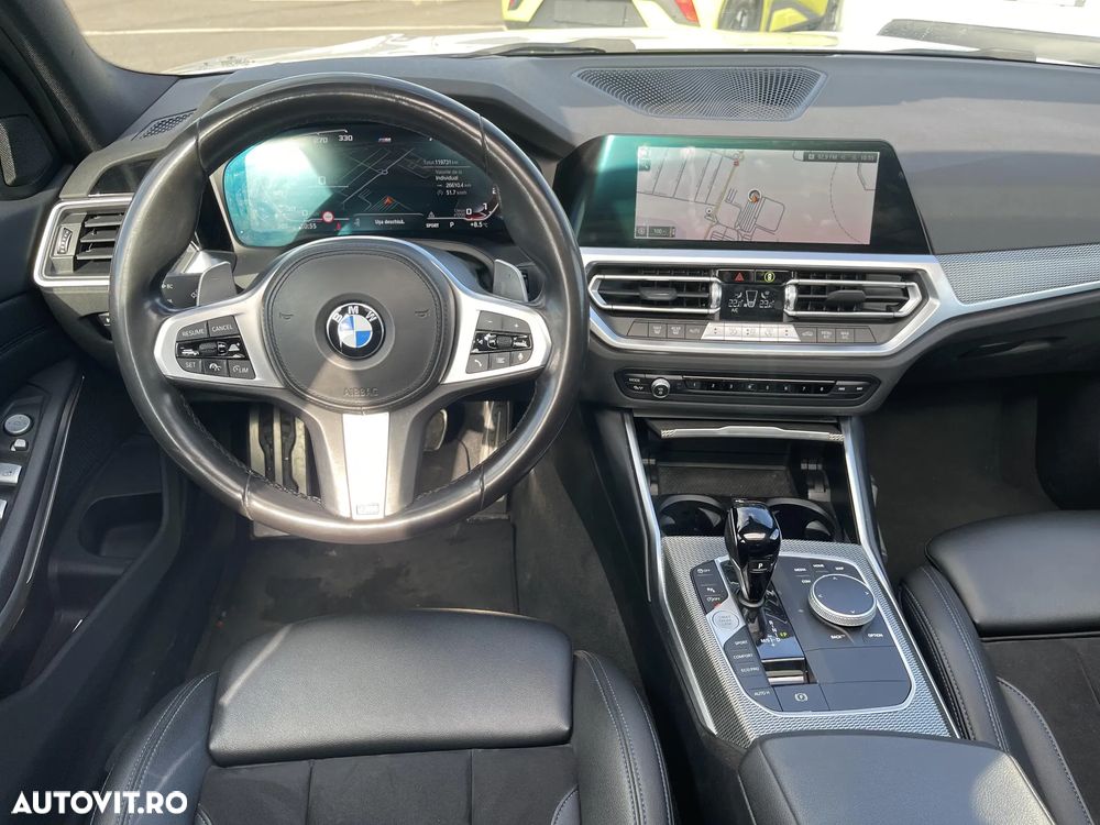BMW Seria 3 318i Aut. M Sport - 22