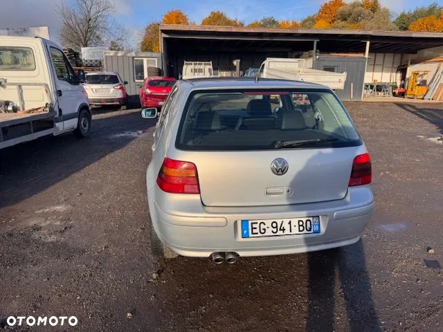 Volkswagen Golf IV 2.8 V6 4Mot - 6