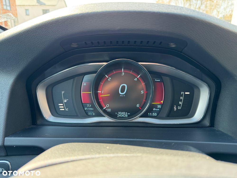 Volvo V60 - 11