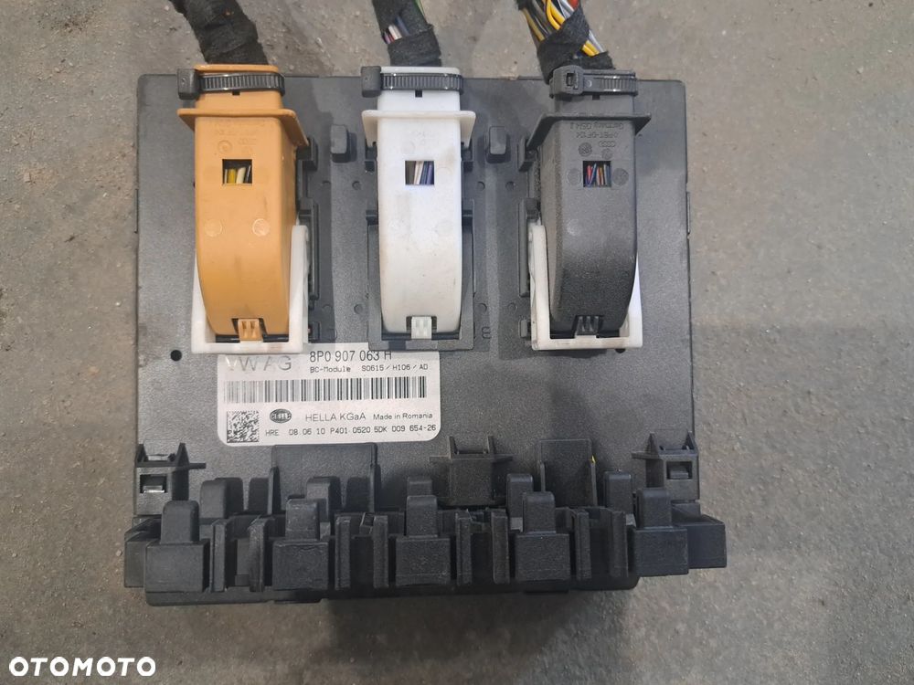 Moduł sterujący nadwozia Audi TT  8P0 907 063 H 8P0907063H