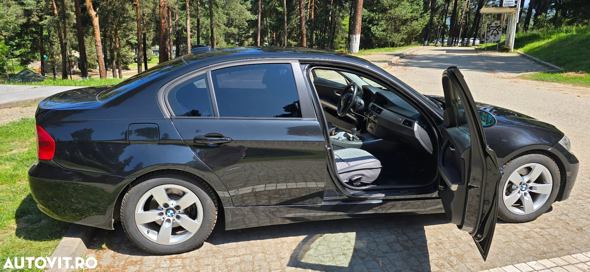 BMW Seria 3 320d - 11