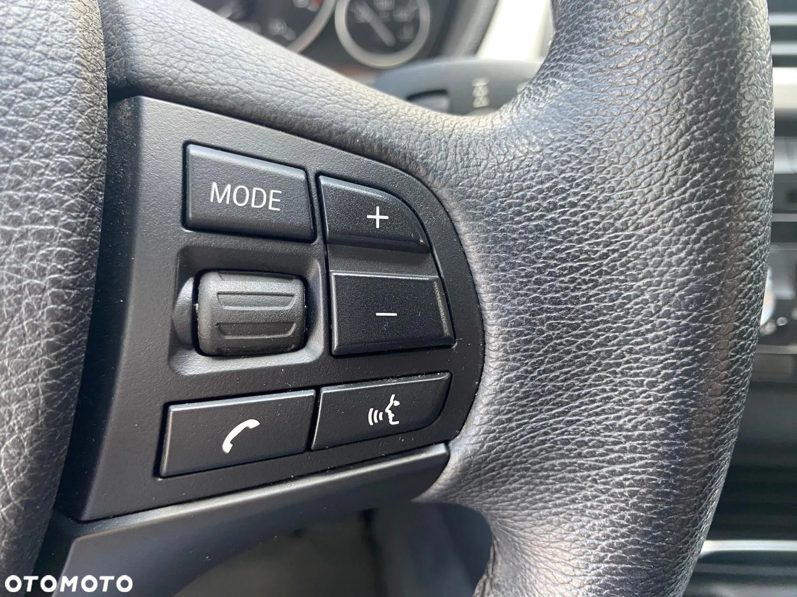 BMW Seria 3 320d Luxury Line - 35