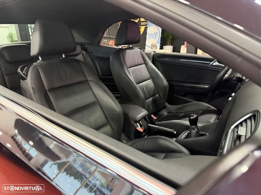 VW Golf Cabriolet 1.6 TDi BlueMotion Exclusive - 15