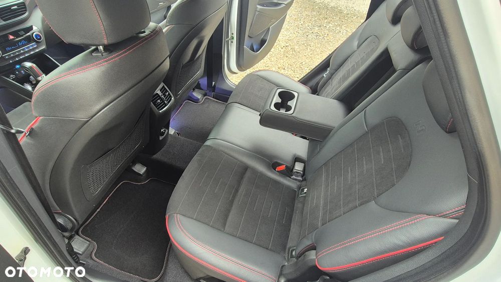 Hyundai Tucson 1.6 GDi 4WD DCT N Line - 19