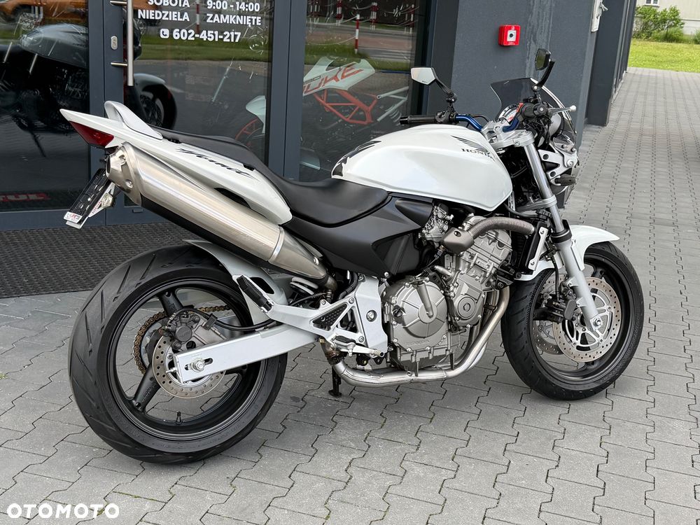 Honda Hornet - 4