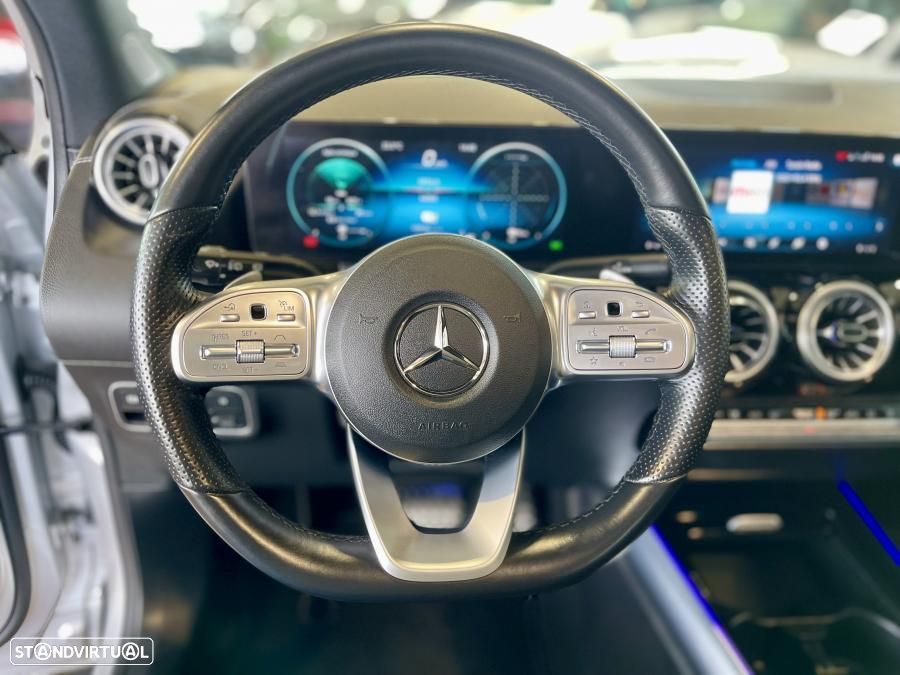 Mercedes-Benz GLA 250 e 8G-DCT AMG Line - 17