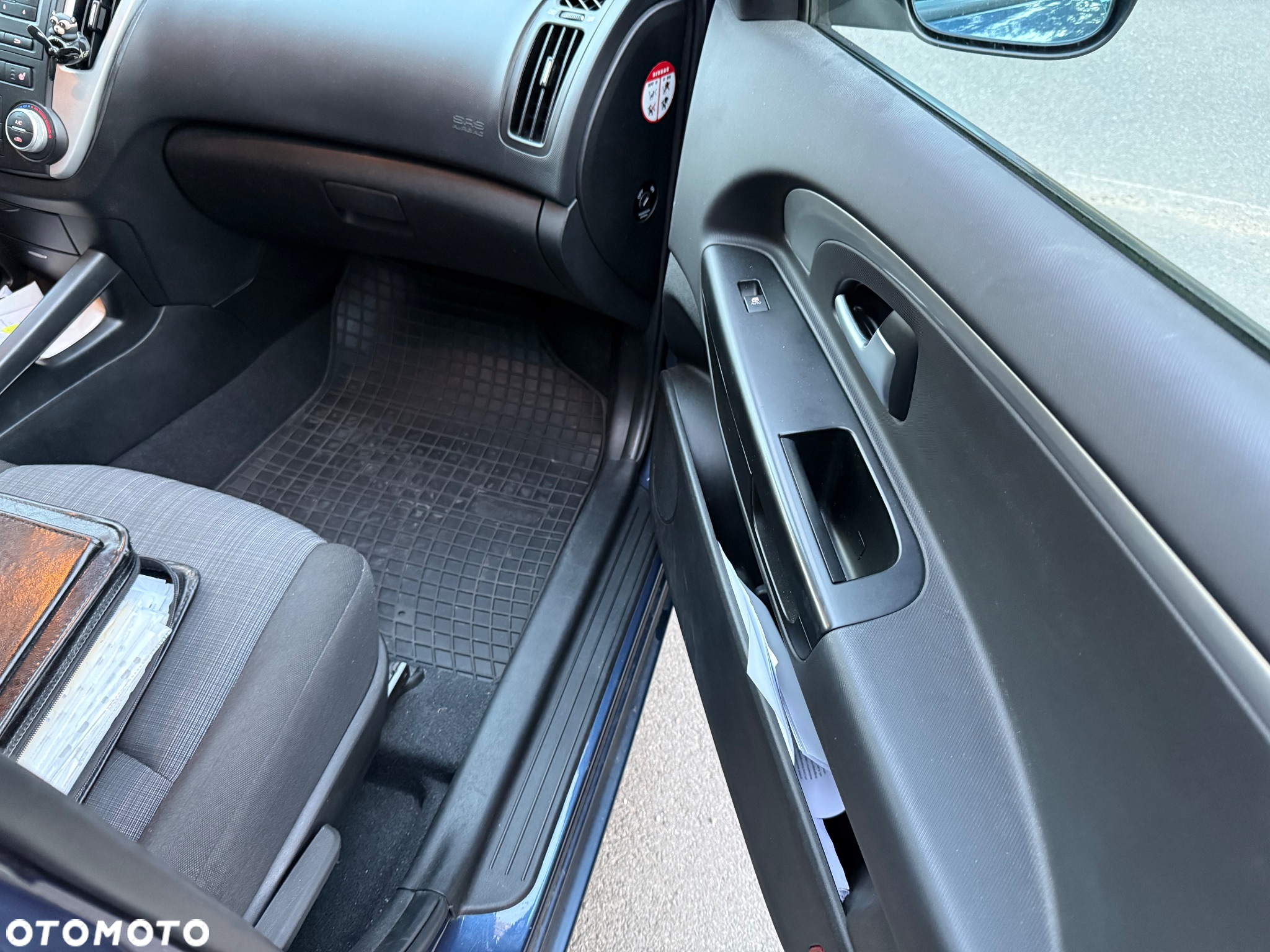 Kia Ceed 1.6 CRDi 128 Dream-Team Edition - 13