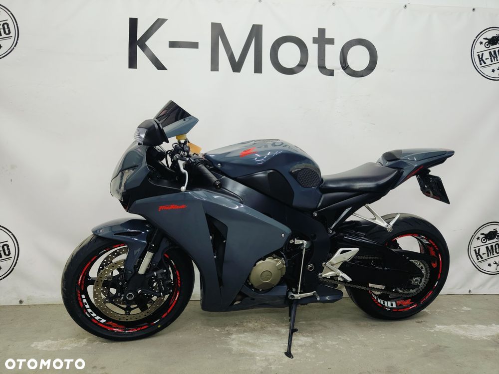 Honda CBR - 17