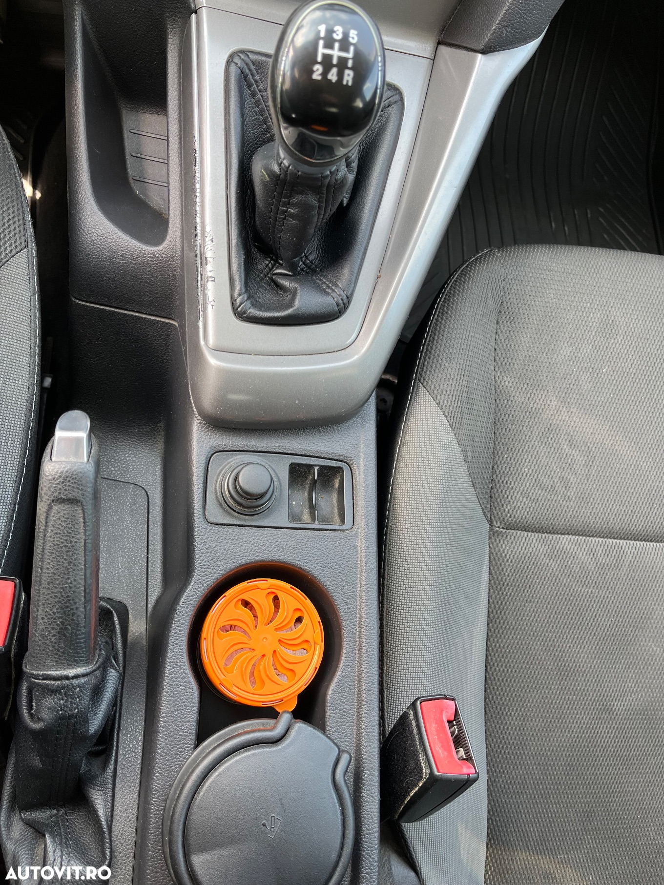 Ford Focus 1.6 Ti-VCT Trend - 14