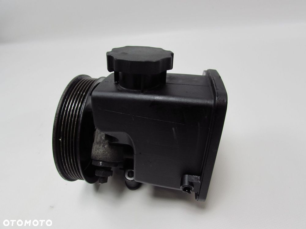 MERCEDES SPRINTER 906 VITO 639 06-13 2.2 CDI OM 646 POMPA WSPOMAGANIA - 3