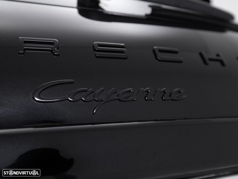 Porsche Cayenne - 15