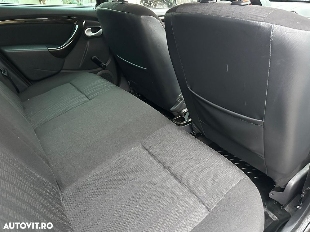 Dacia Duster 1.6 16V 4x4 Ambiance - 7