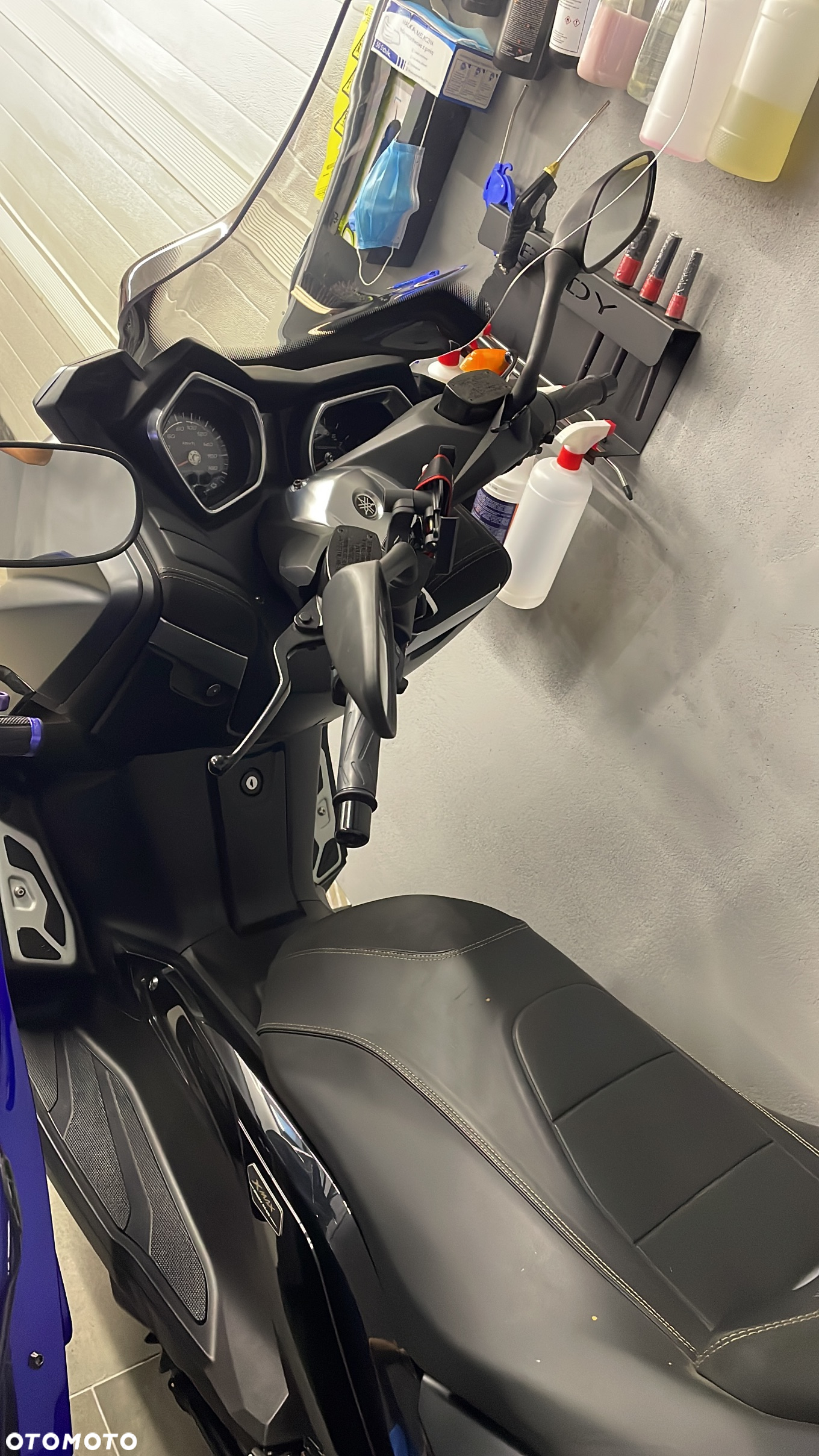 Yamaha X-max - 11