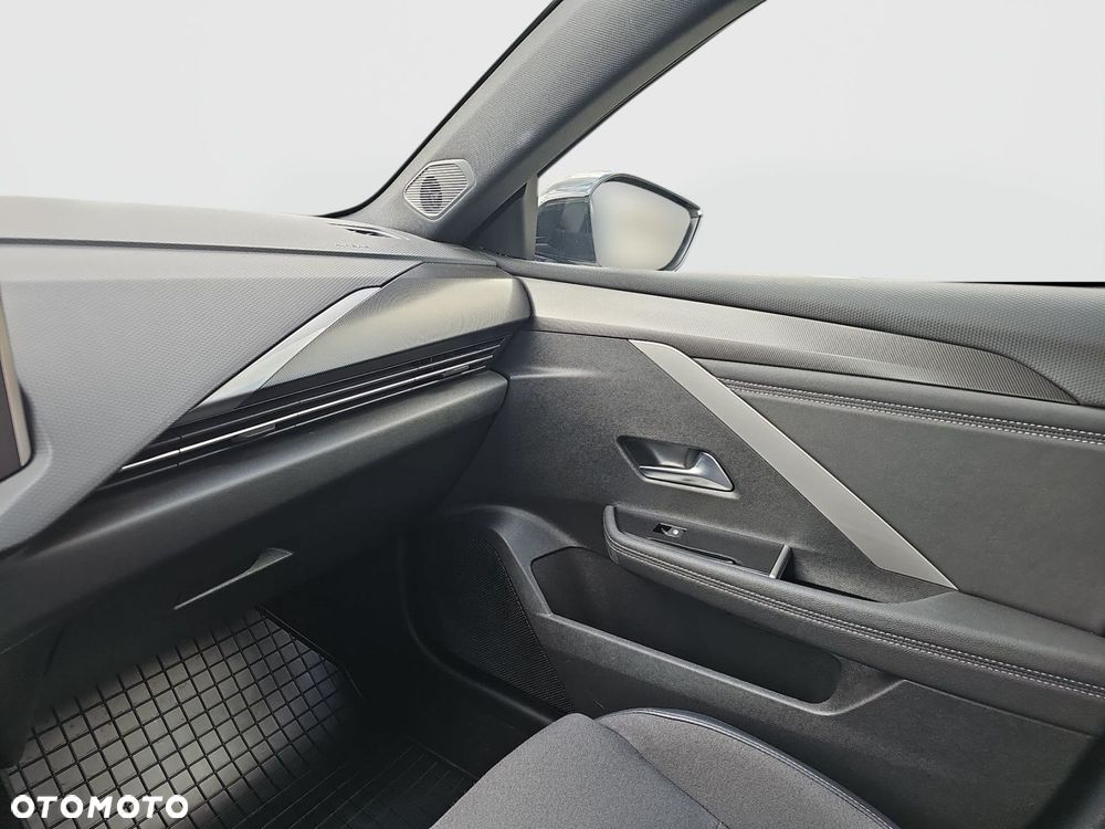 Opel Astra - 34