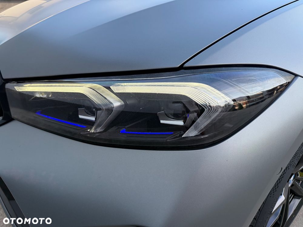 BMW Seria 3 320i xDrive M Sport sport - 9