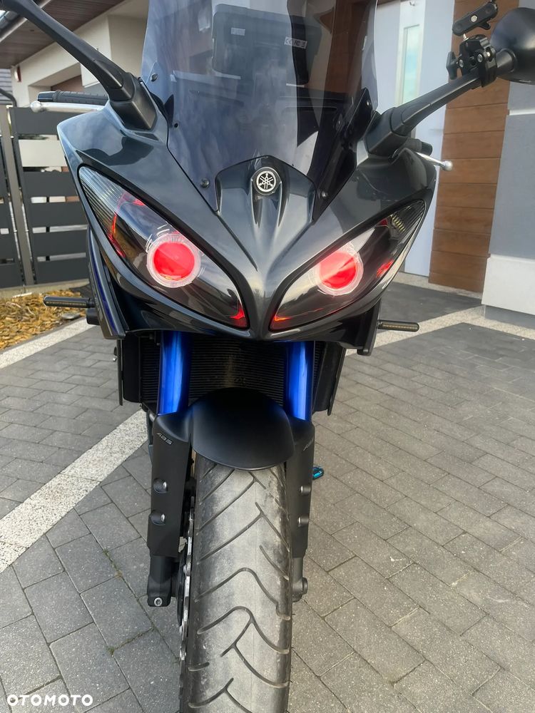 Yamaha FZ8 - 18