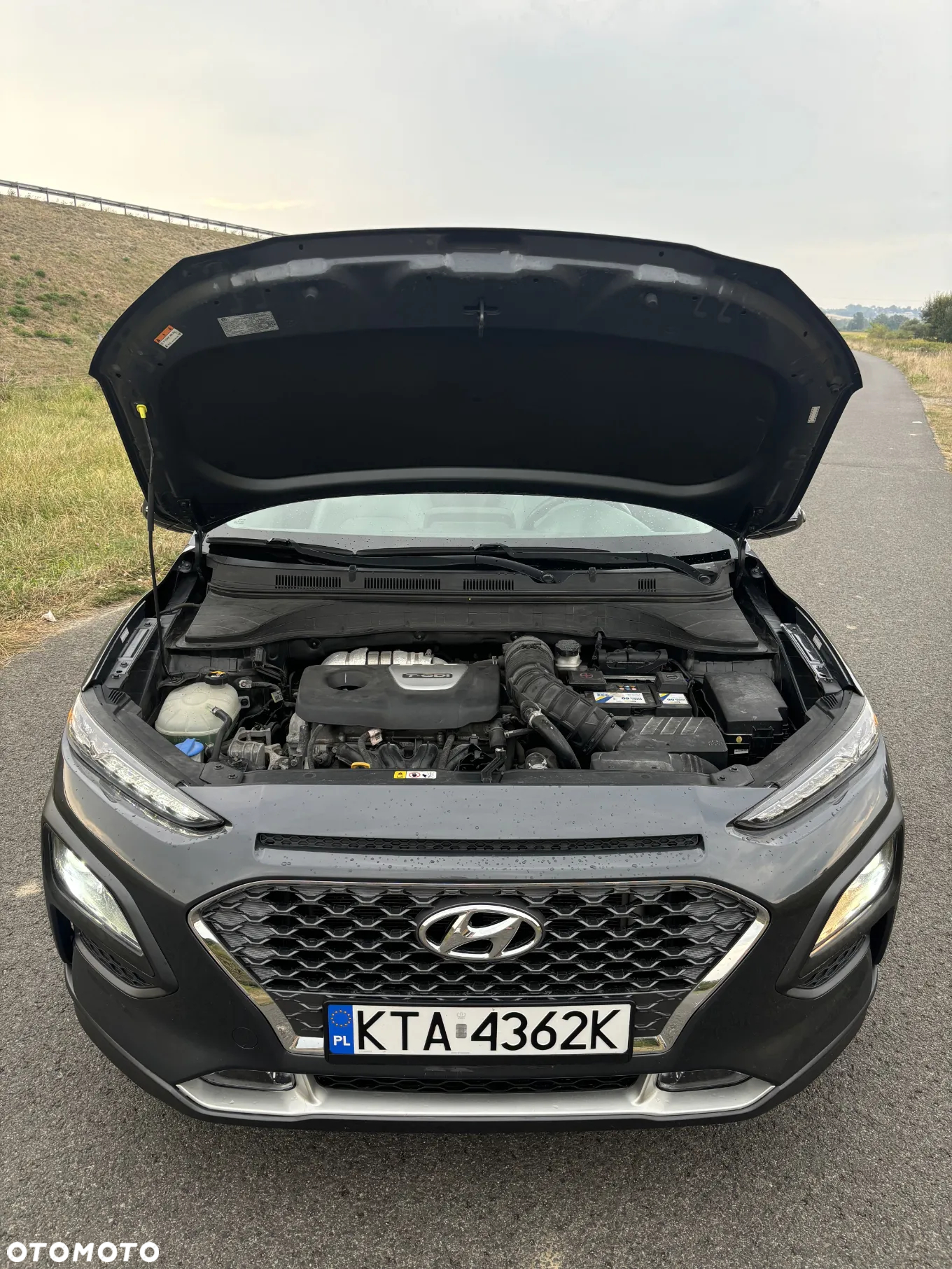 Hyundai Kona 1.6 T-GDI DCT 4WD Premium - 8