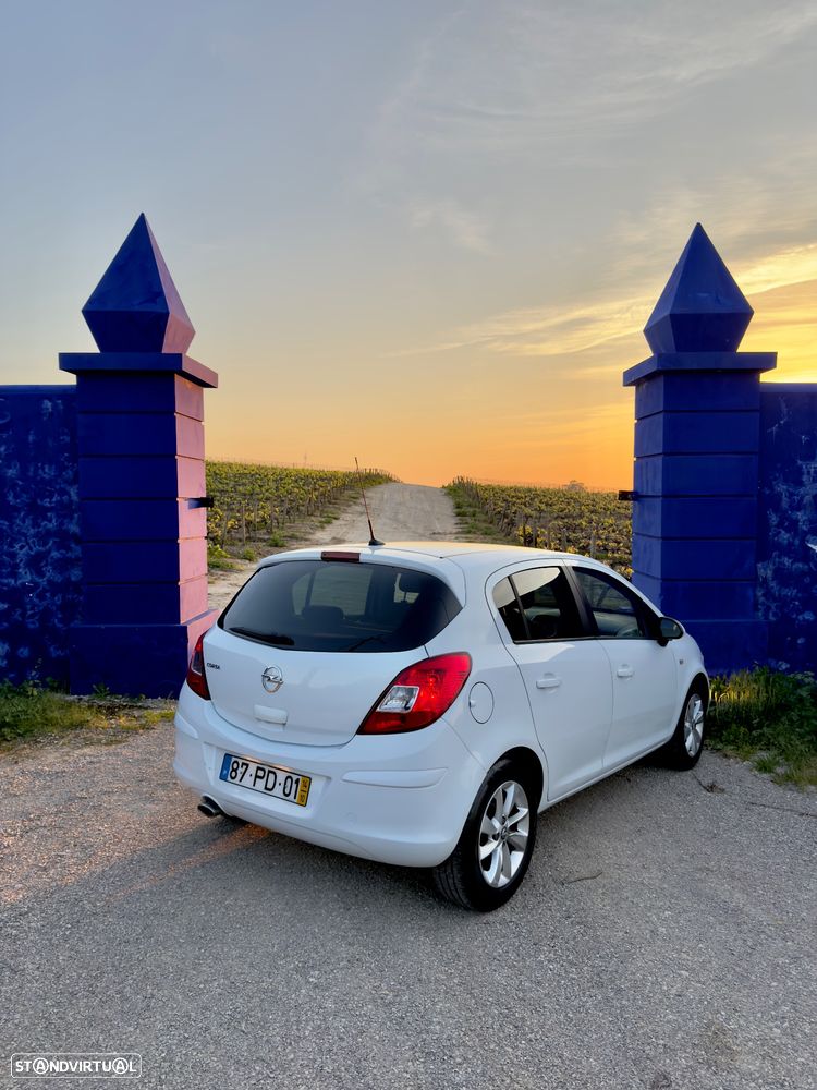 Opel Corsa 1.2 Go! FlexFuel - 3