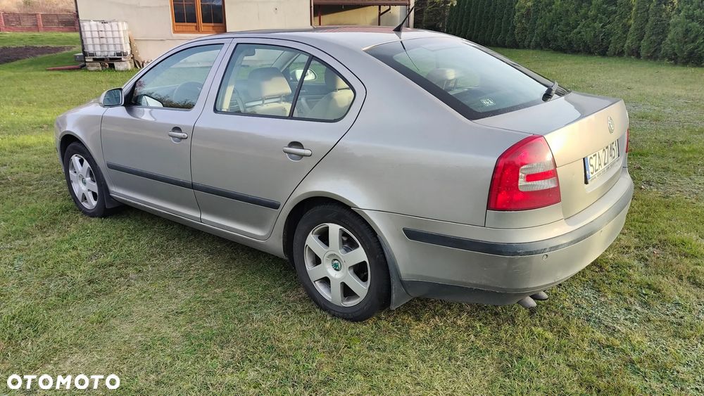 Skoda Octavia 2.0 TDI Elegance - 2