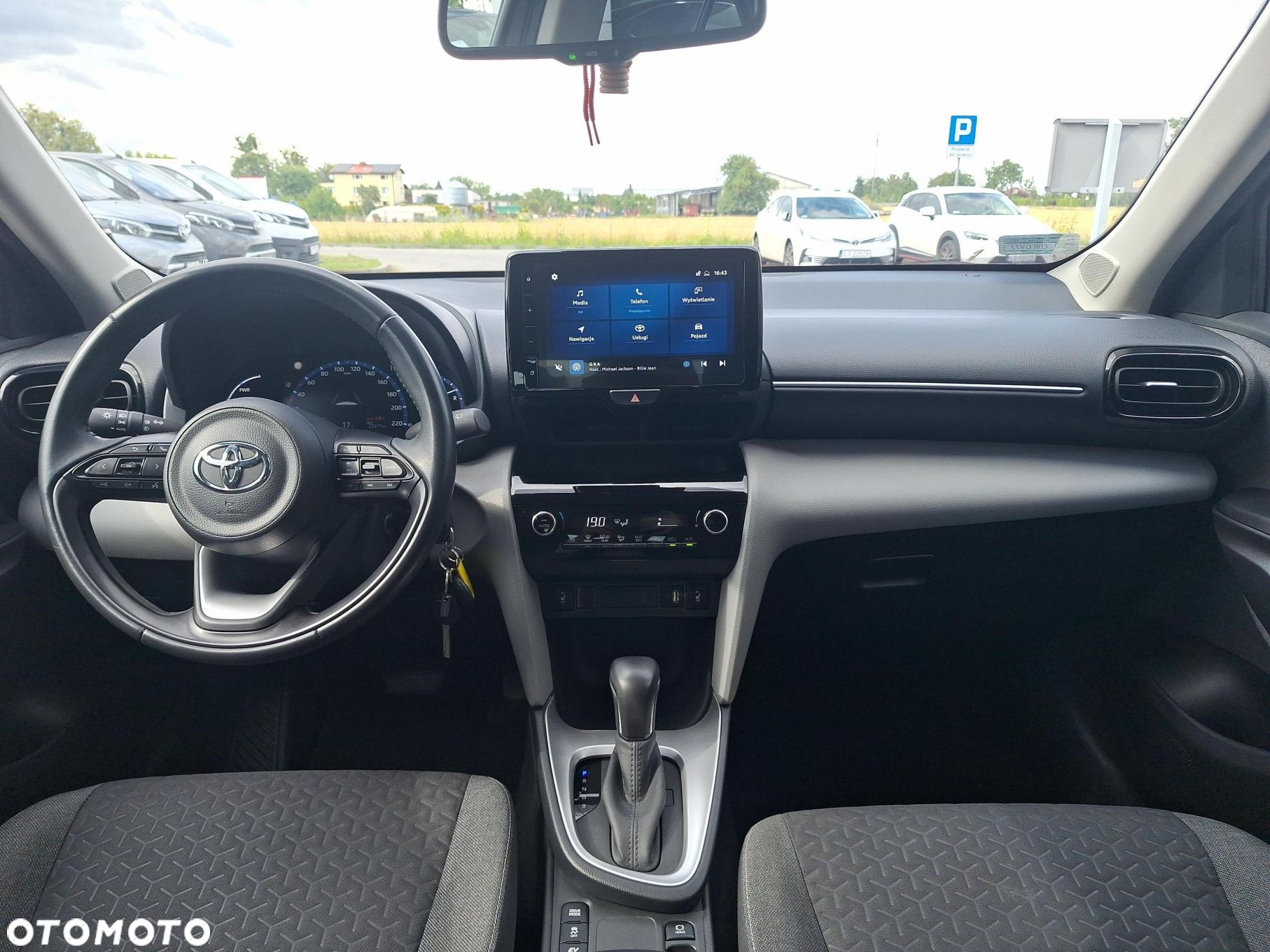 Toyota Yaris Cross Hybrid 1.5 Comfort - 15