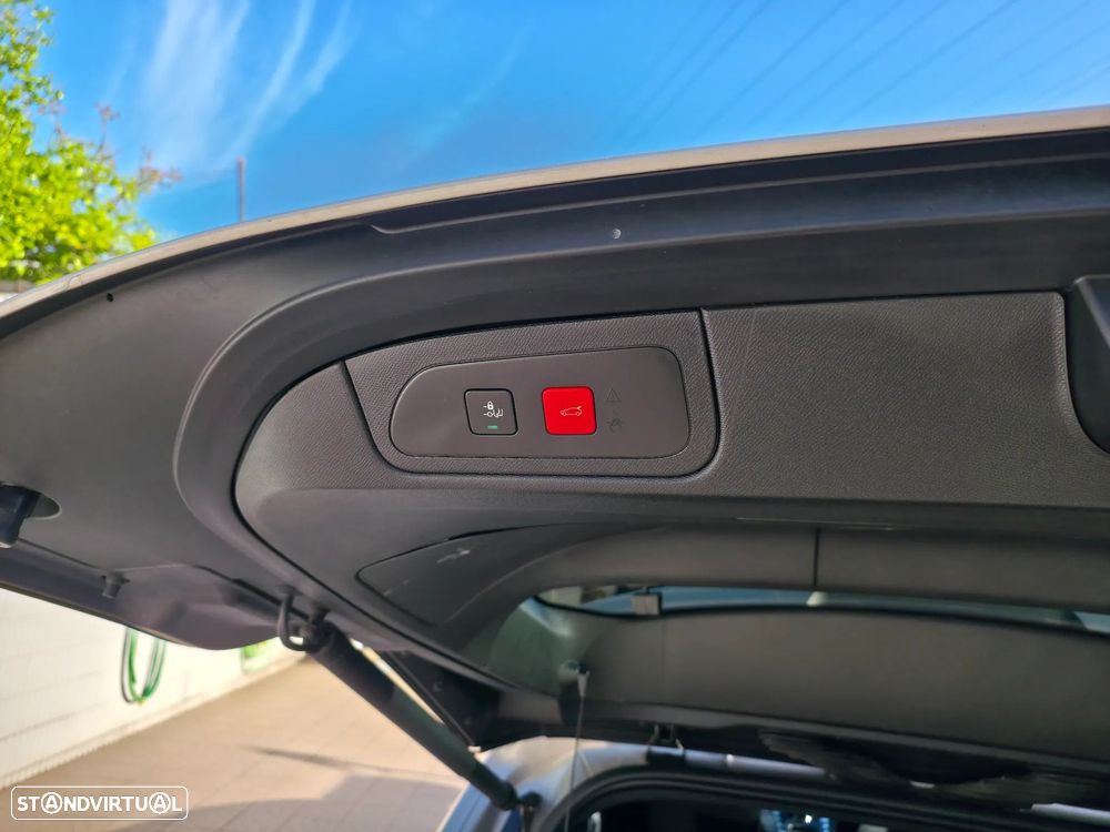 DS DS7 Crossback 4x4 Rivoli - 18