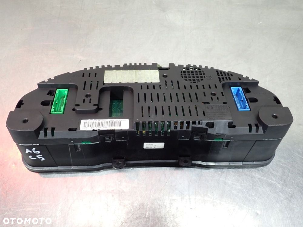 LICZNIK AUDI A6 C5 4B0920900C - 4