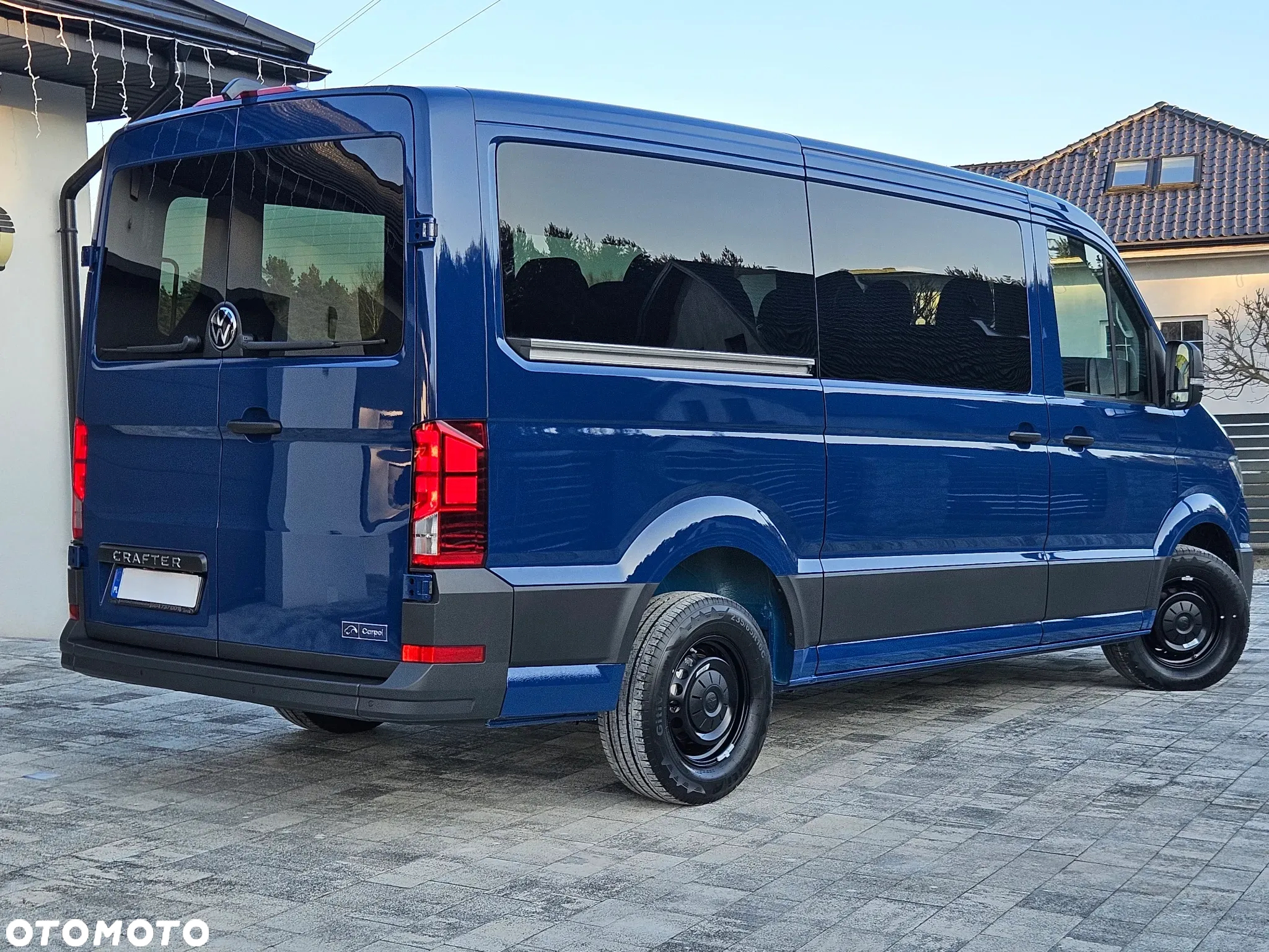 Volkswagen Crafter - 2
