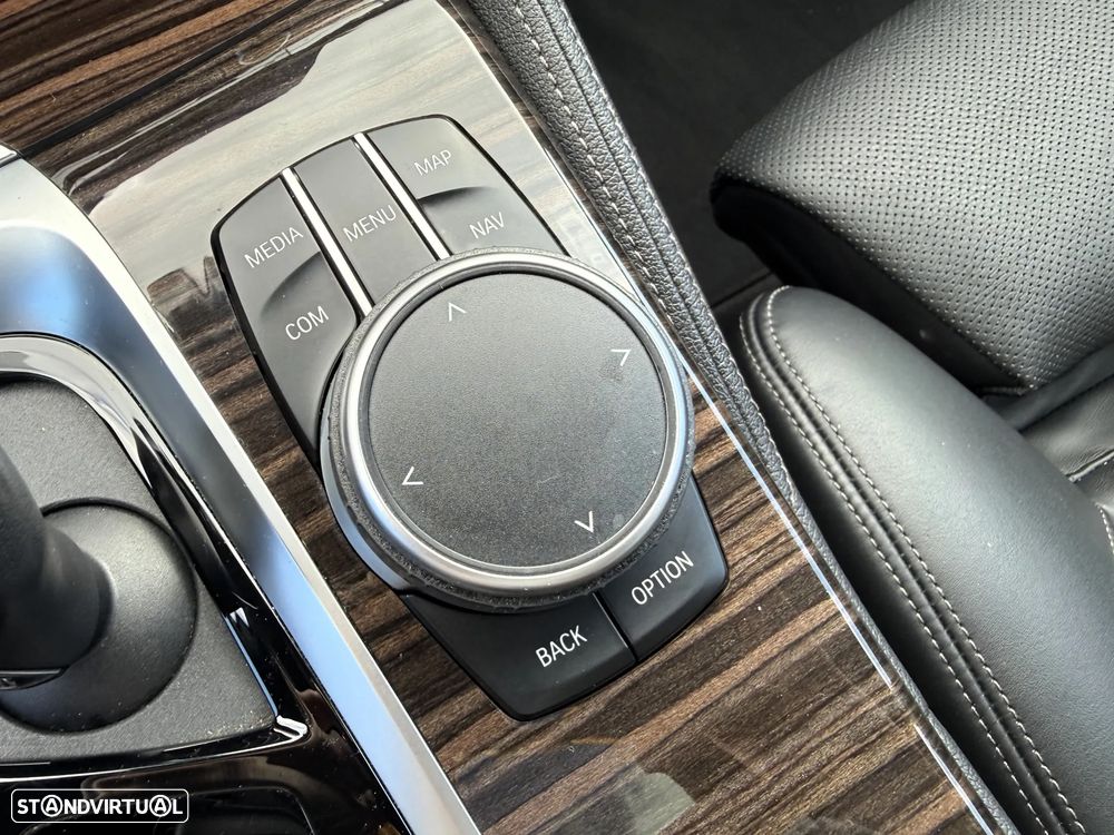 BMW 640 Gran Turismo d xDrive Pack M — fotografia 39