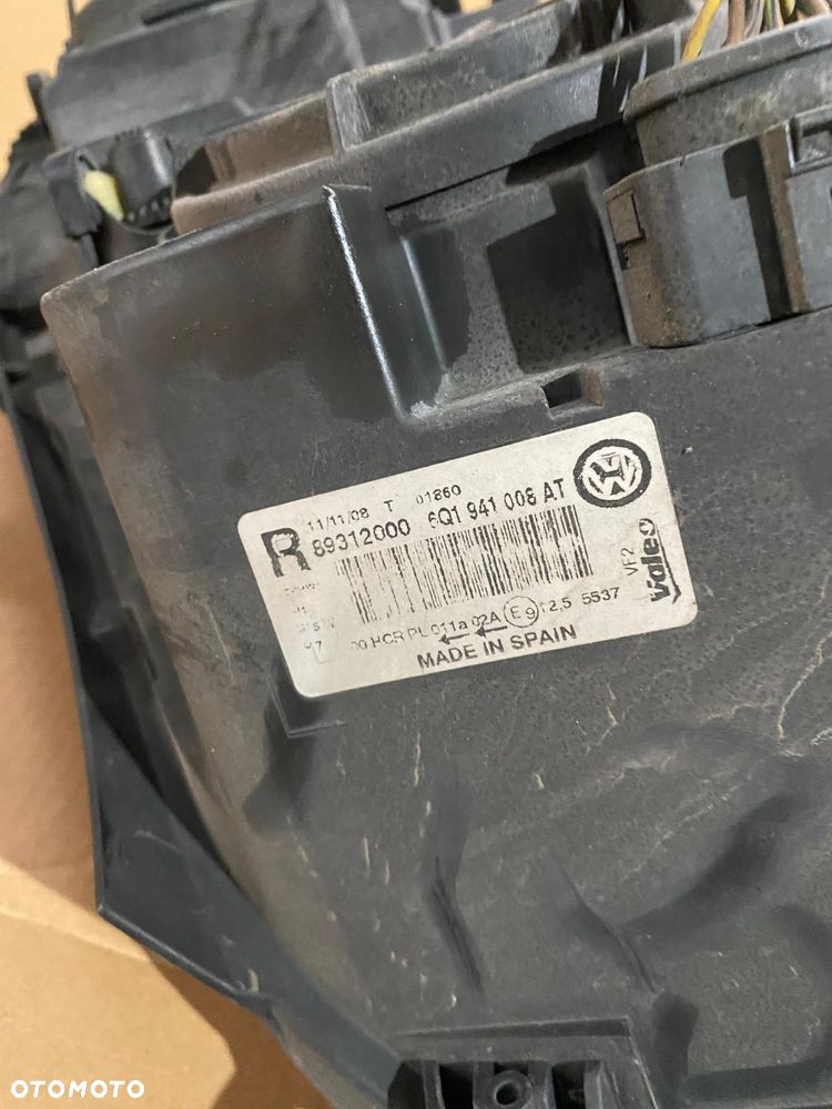LAMPA PRAWA PRZÓD PRZEDNIA EUROPA VW POLO IV 9N2 9N LIFT EUROPA - 2