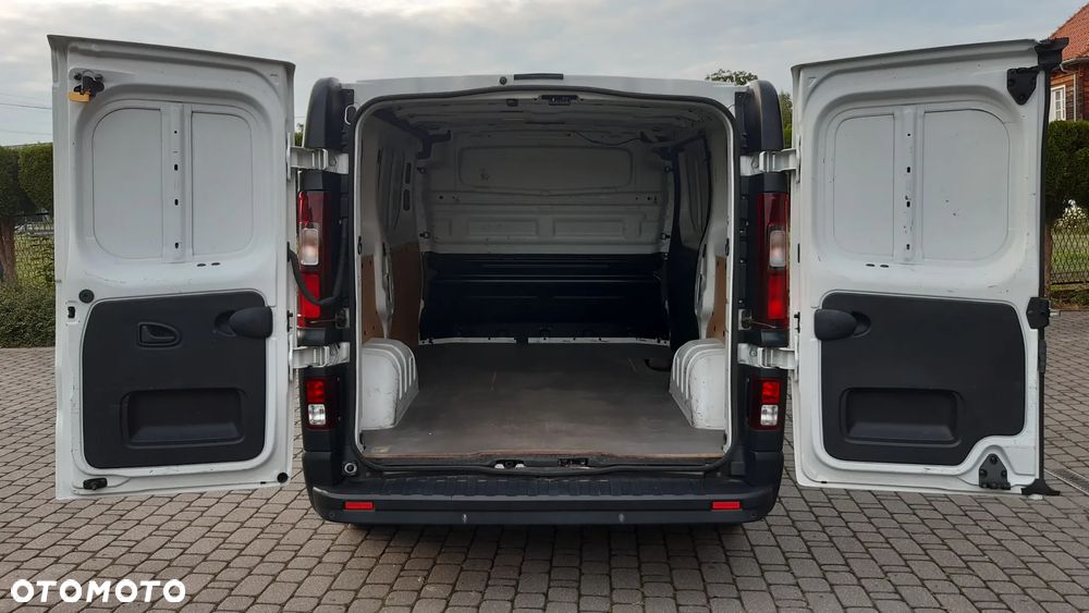 Renault Trafic - 23