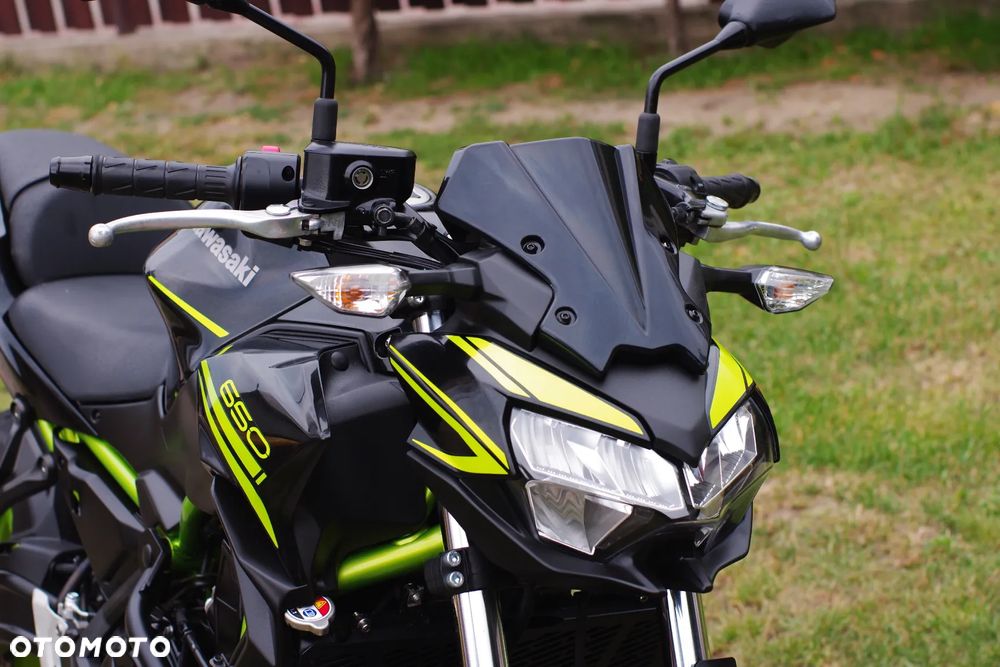 Kawasaki Z 650 - 12