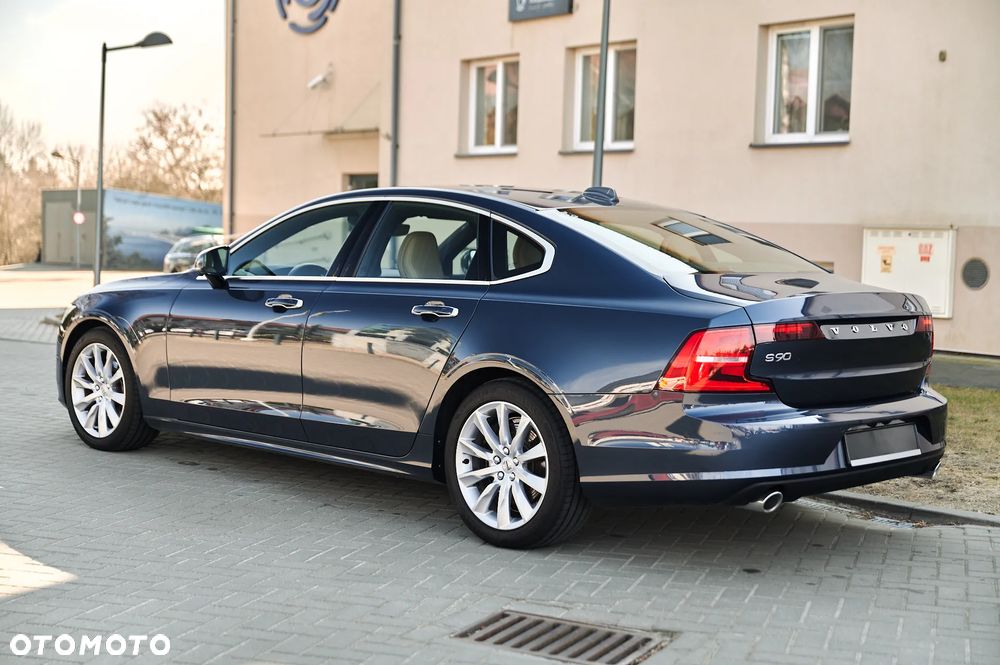 Volvo S90 - 14