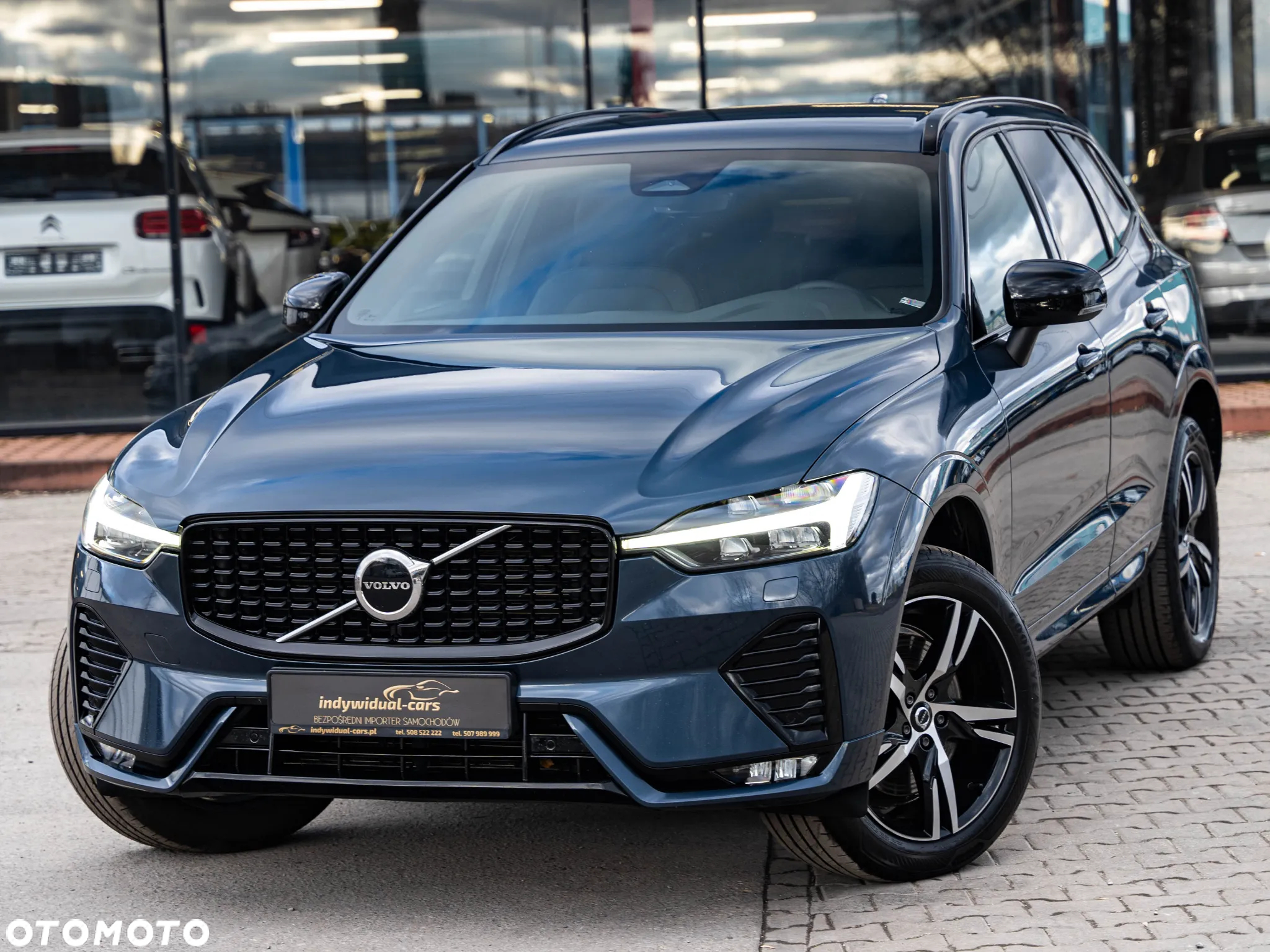 Volvo XC 60 B4 D AWD Ultimate Dark - 2
