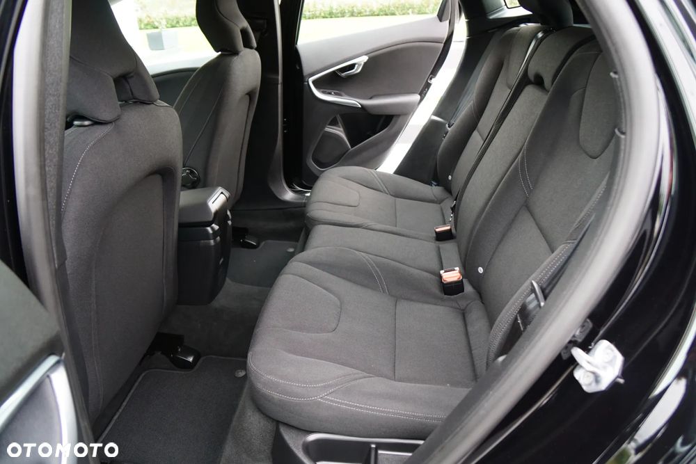 Volvo V40 D2 Linje You - 29