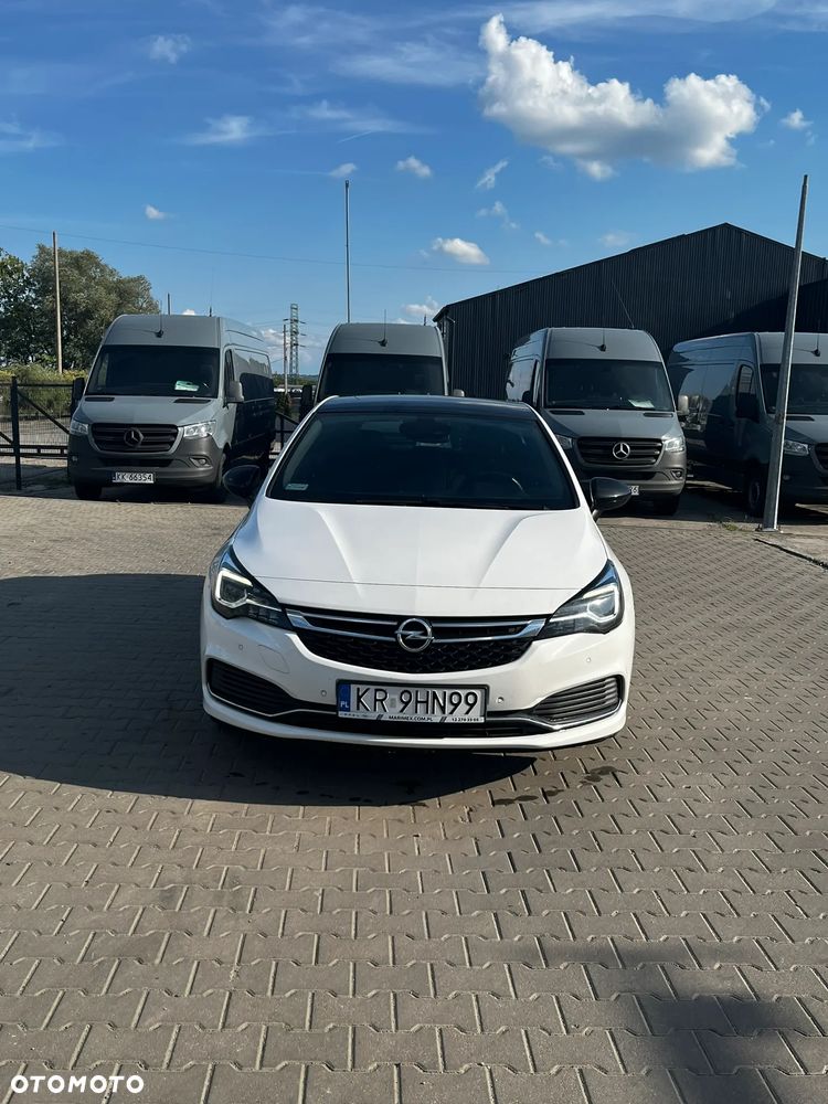 Opel Astra 1.6 T Dynamic S&S - 3