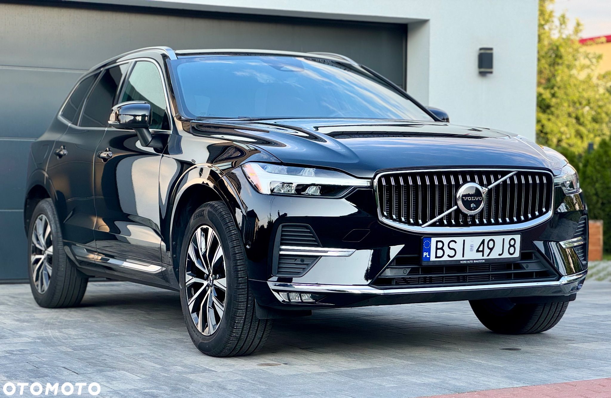 Volvo XC 60 B5 B AWD Plus Bright - 1